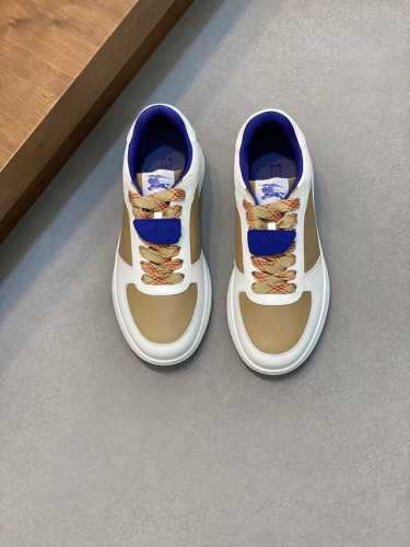 Burberry 巴宝莉 -高端品质 原单 -鞋面：进口原版材料、 -内里：牛皮内里，垫脚；水染牛皮 -大底：超轻tpr橡胶; 双色成型大底 -超高品控 做工精