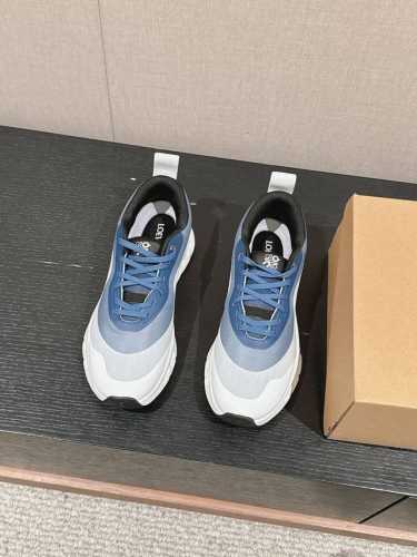 顶级品质 Loewe X On 昂跑系列运动鞋新品 罗意威 X On昂跑联名款真的太火爆了～ 鞋子超级轻便透气，太好穿了 舒适度满分 不管是city Walk还