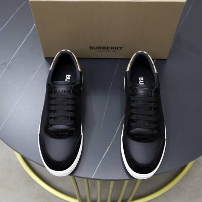 牛里 Burberry巴宝莉 经典低帮滑板套脚鞋｜进口牛皮搭配经典格纹布料｜舒适透气内里｜原版大底｜做工精细穿着舒适 Size：38-44 45定做