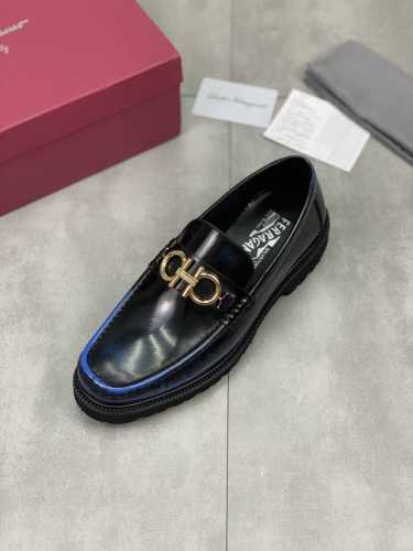 工厂P价P 实价 原单菲拉格慕 Ferragamo 水洗牛里 原版正装皮鞋专柜同步发售新款男鞋 此款采用纯手工制作 面料进口原版开边珠小牛皮水洗牛皮内里 原版组