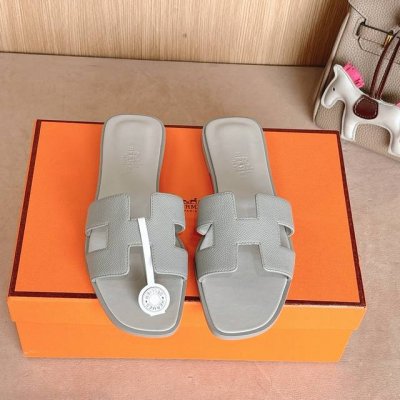 可配飞机盒50出厂价p Hermes 爱马仕H拖鞋Oran凉鞋系列 时尚又百搭 超级舒服 每个细节都做到极致 原版Epson掌纹面料 原版1:1独家私模鞋面 原
