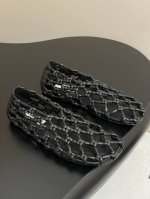 Jilsander 吉尔桑达 25S春夏新款 渔网编织绳结镂空单鞋 非常新颖的设计，让人眼前一亮！夏日氛围感渲染十足！鞋面采用超级软且坚韧的牛皮编织而成，采用镂