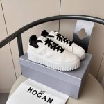 p直销 Hogan 霍根 P直销 P30P直销 P30专柜 新款限定 官网上新 全球首发 Hogan 霍根 P直销 P30Ss拼色板鞋 熊猫鞋 休闲鞋 Hoga