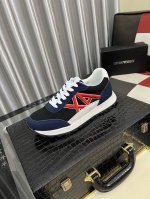 出厂价Pp： 阿玛尼 Armani Exchange 最新春夏款休闲男鞋，欢迎1:1对比，爆单款香港专柜休闲鞋，专柜品质，支持验货，优质做工，鞋面采用意大利进口