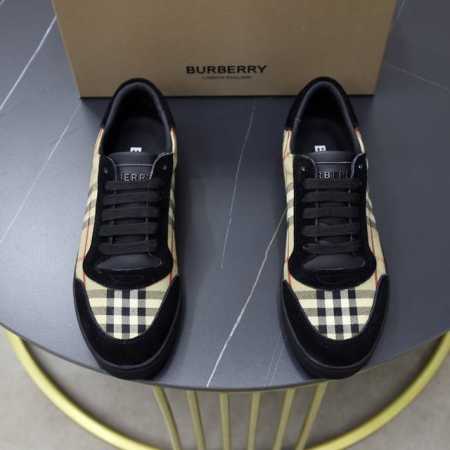 牛里 Burberry巴宝莉 经典低帮滑板套脚鞋｜进口牛皮搭配经典格纹布料｜舒适透气内里｜原版大底｜做工精细穿着舒适 Size：38-44 45定做 - 点击图像关闭