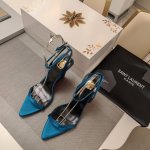 SAINT LAURENT ” SYL圣罗兰 顶级版本25SS众明星网红追捧的坡跟斜高跟，一字带尖头凉鞋。SYL 2025官方VIP 贵宾版金花磁铁盒 认清包装