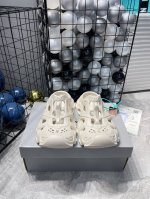 出厂 法国高端奢侈品牌-巴黎世家洞洞鞋半拖Balenciaga Mold Closed Rubber Sandals Yellow 克罗斯系列百搭潮流沙滩涉水休