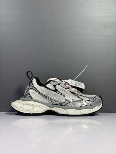 今天出货 OK扫描版本 Balenciaga Phantom Sneaker 官方同步 巴黎世家全新十代潮流跑鞋 W1RB5 2801 灰红 #增加全新设计 在