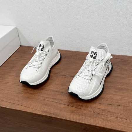 编码 Givenchy 纪梵希 Spectre拉链跑步鞋！ 采用进口小牛皮冲孔鞋面，定制搭配最新原厂织带tpu拉链，鞋舌饰以4G Logo印花，侧面饰以give - 点击图像关闭
