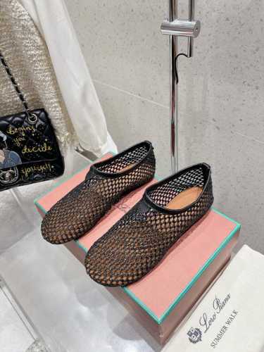 顶级版本 Loro piana Lp针织网面平底芭蕾舞鞋 新品发售毛鞋｜鞋面采用 编制网纹制作工艺｜一比一复原专柜套包工艺，舒适，大方，轻便，百搭的一款平底芭蕾