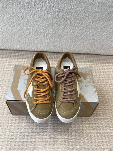 男+10 Ggdb~~Golden Goose 25Ss 情侣款 德训鞋 全网最好版本不服来比 # Ggdb经典情侣款小脏鞋~~火红程度上怼小白鞋，下踩各类小脏