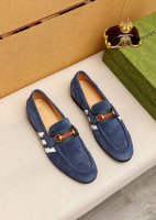 商品商标：Gucci 古驰 休闲皮鞋 正码码数: 38-44 45.46订制 商品材料：精选 进口头层磨砂牛皮鞋面+经典五金扣，进口牛皮内里。强烈立体视觉效果，
