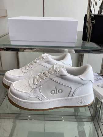 alo25s 春夏新款 拼色小白鞋厚底舒适休闲款alo比耐克更懂女生！上脚超级百搭！而且超级舒适！是厚底款但是上脚一点都不沉重！非常轻便！套上袜套搭配更好看！而 - 点击图像关闭