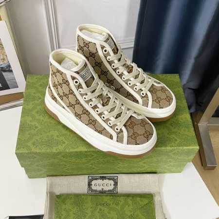 橙子出厂价p gucci 古驰 经典刺绣Gg高帮老花厚底帆布鞋 休闲鞋板鞋 情侣款 gg标识由始于 30年代的早期 Gucci钻石萎格纹演化而来 于20世纪70 - 点击图像关闭
