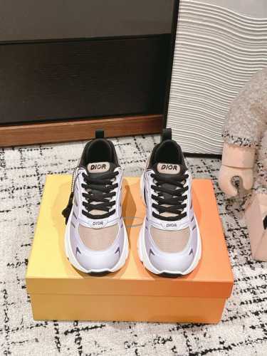 顶级品质 dior ss24 new arrival～ Dior# Lewis Hamiltom 联名合作款新品 迪奥B44运动鞋 脚感轻盈～兼具时尚与舒适～
