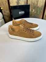 工厂P价 Boss 2025最新休闲运动鞋本款是官方主打款1:1质量，原厂名师制作，采用进口网布拼接牛皮舒适网布内里！原版Pu超轻耐磨防滑1:1大底！完美楦型，