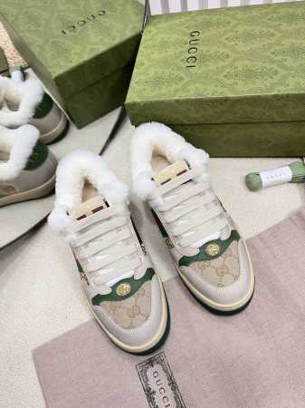 GUCCI 冬季羊毛款，双G毛毛保暖休闲鞋 小脏鞋 饼干鞋 工厂独家首发 鞋面采用原版材料，全羊毛垫脚，超柔软舒适让行走更加便捷舒适！ 独家新款惊世之作 内里进 - 点击图像关闭