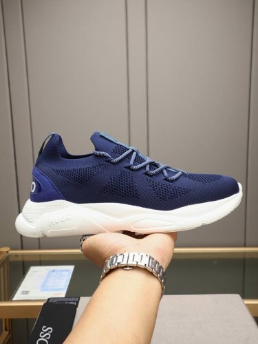 Boss 官网1:1劲爆款 专柜设计 面部采用高弹力飞织 发泡超轻耐磨大底 上脚方便 轻盈舒适有弹力 新潮时尚 多色选 码数 38-44 45定做