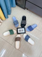 出厂价p Lv-路易威登 新品男士拖鞋 高端精品 鞋面精致压花Logo装饰 精细做工 鞋底超软 休闲宽松舒适型 夏季必入哦 size 38-44