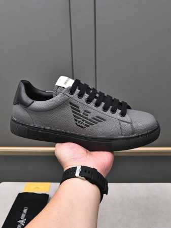 Emporio Ar阿玛尼，2023最新品，同步有售，原单狠货，超级有范儿的一款休闲鞋！精选头层小牛皮水洗羊里鞋舌精致工艺图案装饰logo，侧l用料与工艺都极致 - 点击图像关闭