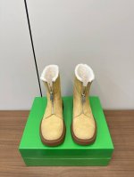 Bottega Veneta 24AW葆蝶家BV 秋冬新品羊皮毛一体女士Snap防水雪地靴 顶级版购入ZP对比做货，所有细节都跟柜上一致：包括鞋面皮料，鞋垫内里