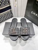 橙子出厂价p chanel 香奈儿春夏新款 精美珍珠双C扣平底拖鞋 休闲凉拖 小红书早春推荐 小香风25Ss 顶奢新品 千金气质 码数 35-41