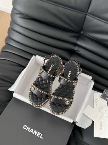 Chanel 25C春夏新款全系列链条拖鞋全系列首发 专柜有的我都有！高版本高品质鞋面牛皮 原版面料 内里羊皮 原版大底Size:35-39 其他码数定