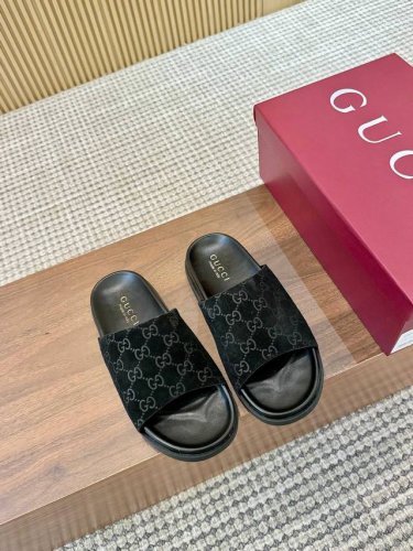 工厂p价 女装女鞋 运动原单 福利新品厚底Gucci互扣式刺绣大G横带穆勒鞋 官网同步，原版一比一复制，最高版本所有材质细节均与Yb一致 常年做货。 面料：进口
