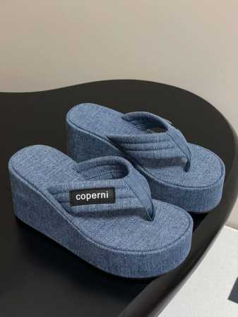 Coperni 2025 Aw厚底人字拖鞋网红爆款松糕拖鞋 巨好看巨时髦的人字拖 此刻必须拥有 强烈推荐 原版购入开发 没有误差还原 易梦玲与 Bellahad - 点击图像关闭