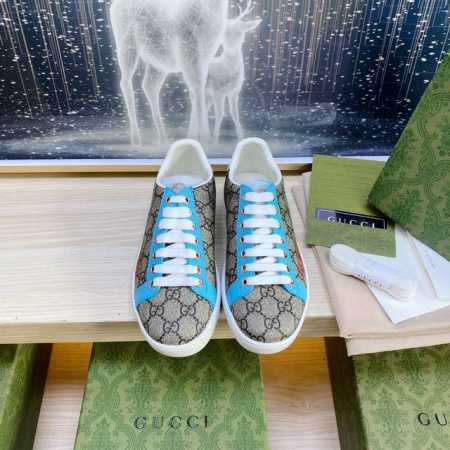 出厂女 男 整个系列价格一样 牛皮面料 牛皮内里 牛皮垫脚 真蛇皮防伪线 香味大底 升级芯片 豪华包装。。全部东西跟正品一样。码数:35-46 - 点击图像关闭
