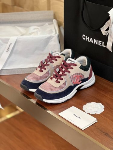 Chane 早春sneaker系列休闲鞋经典菱格运动鞋板鞋 火爆全球百搭神鞋 顶级原版复刻 老外订单精工手作高品质▲ 鞋面进口原版牛猄绒面皮泡棉内衬立体浮凸lo