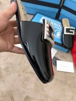 P330。Gucc19春夏 Ss 明星同款9K玻璃超透亮钻，人工点钻速度极其慢，面料均采用进口头层小牛皮和进口A级绒面 不变形 内里头层山羊皮，细腻不打脚，真皮