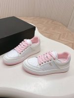 低帮牛皮面 YSL SAINT LAURENT 圣罗兰 SL61春夏最新爆款休闲系列 SL61运动低帮休闲鞋 圣罗兰 SL61 ，原版购入 一比一复刻 ，新鲜血