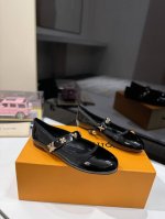 LV 路易威登 25 2025 早春新款 顶级版本原版一致 专柜主打最新款 ROMY平底芭蕾舞鞋 硬货上新 代购级别！高级感十足！国内外博主刷爆的一款，复古又