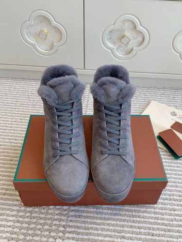 批低帮340 高帮 男款20 Loro Piana Lp新款羊毛运动鞋低帮 高帮休闲板鞋 舒适百搭自带慵懒的高级感明星、时尚博主的私服街拍神器 材质：对版甄选羊