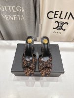 高版本出厂 Saint Lauren*～圣罗兰Ysl 25Ss春夏全新走秀款高跟拖鞋 全新鞋型 唯有Ysl最懂女人心，不接受反驳，超级无敌女人味神器，女人必备