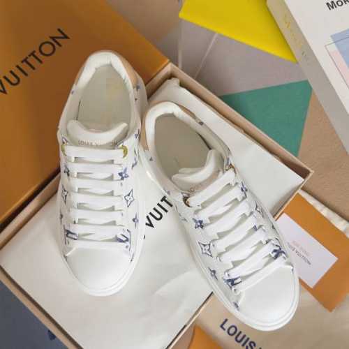 Lv X Tm村上隆 联名款 驴牌 L家 Time Out 樱花系列 休闲 小白鞋 运动鞋 原版购入开发 做货 本款 Time Out 运动鞋出自路易威登 X
