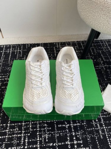 代购级 情侣款 Bottega Veneta葆蝶家23ss秋冬秀款BV Orbit运动鞋 王一博 同款 情侣款休闲鞋老爹鞋！Runner运动鞋！原版购入开发！