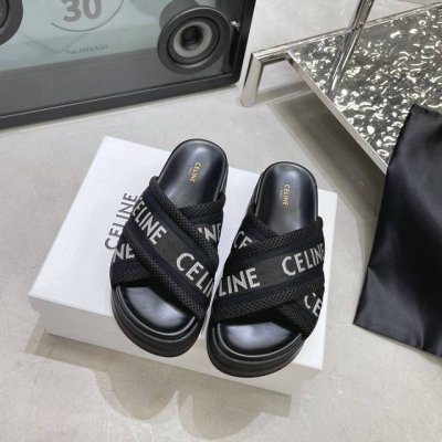 celine2025夏季厚底凉鞋必爆款。