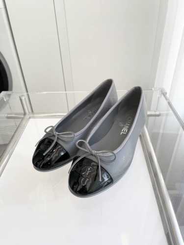CHANEL经典芭蕾舞鞋 皮底￥： SIZE：34 35 35.5 36 36.5 37 37.5 38 38.5 39 39.5 40 40.5 41 41.