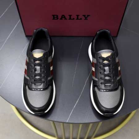 出厂价pp Bally 巴利 新款男士皮革拼接休闲运动鞋 原厂小牛皮面拼接纯色网布设计风格 舒适透气效果极好 经典的B家红白条纹织带徽章装饰 饰以 Bally - 点击图像关闭