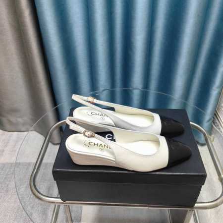 跑量价 Chanel 25C新款坡跟半拖系列 一脚蹬系列 鞋面牛皮 内里羊皮 原版大底 Size:35-39 40定 - 点击图像关闭