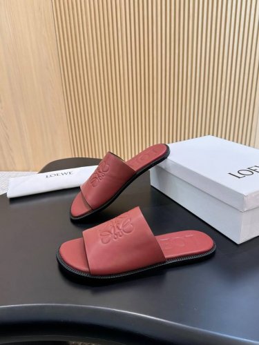 loewe25季春夏新款 男女同款 六色任选 码数:35-45 橡胶底: