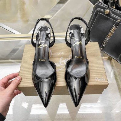 Christian Louboutin新款 CL中空尖头高跟凉鞋 红底高跟鞋单鞋 跟高：7CM 码数：34-42