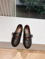 G002原版购入法国一线奢侈品牌Alaia 阿莱亚24Ss法式仙女芭蕾舞平底跳舞鞋，Alaia品牌源自其创始人，Azzedine Alaia是上世纪80 年代“