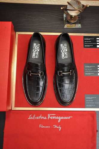 出厂价 Ferragamo 菲拉格幕 专柜最新款 原版进口开边上乘牛皮手工编织成+进口牛里+原版奢华金属扣+原版组合大底 对比无压力 38--45 45定做