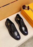 原单 Louis Vuitton 路易威登 新款～时尚商务正装男鞋原单品质，高端精品细节精致考究，采用进口意大利头层原版小牛皮鞋面舒适的水染牛皮内里原版大底，穿