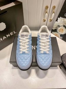 橙子出厂价p chanel 香奈儿 圆头菱格小白鞋 休闲鞋 运动鞋 网球鞋 棒球鞋 小香最新隐藏款网球鞋软菱格纹 柔软小羊皮配搭大鞋舌和经典双C Logo满满的