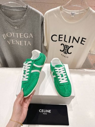 高版本出厂 Celine*思琳赛琳 2025Ss新款徽标系带休闲运动鞋 小白鞋 简单舒服，干净利落，百搭显腿细，无论是单穿还是搭配阔腿裤，都非常好搭，高街又复古