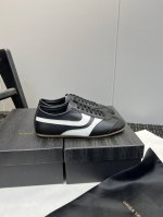 橙子出厂价p dvn 德训鞋 阿甘鞋 复古休闲鞋 情侣款 dries Van Noten 春夏系列 设计师通过改造 扭曲和颠覆经典元素 打造出实用而富有设计感实